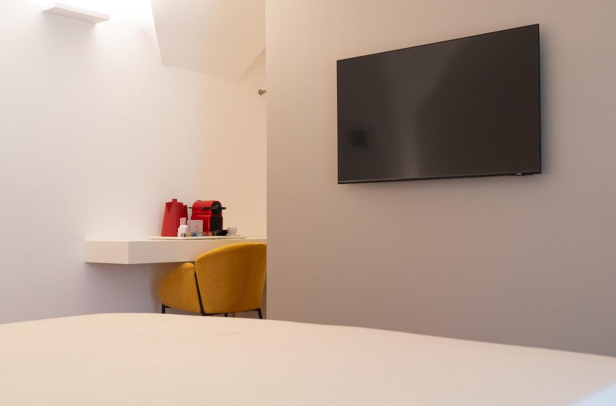Ottanta5 Private Rooms Messina Exterior photo